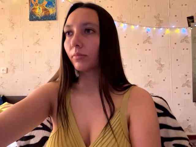 LeannBernmen webcam