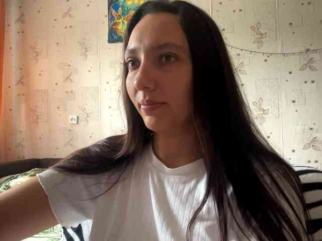 LeannBernmen webcam