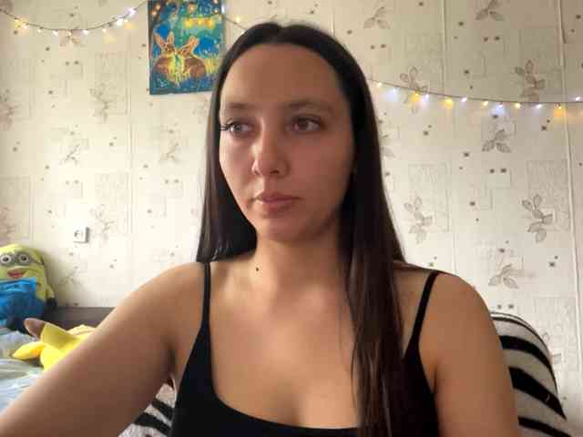 LeannBernmen webcam