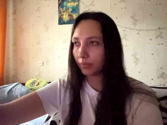 LeannBernmen webcam