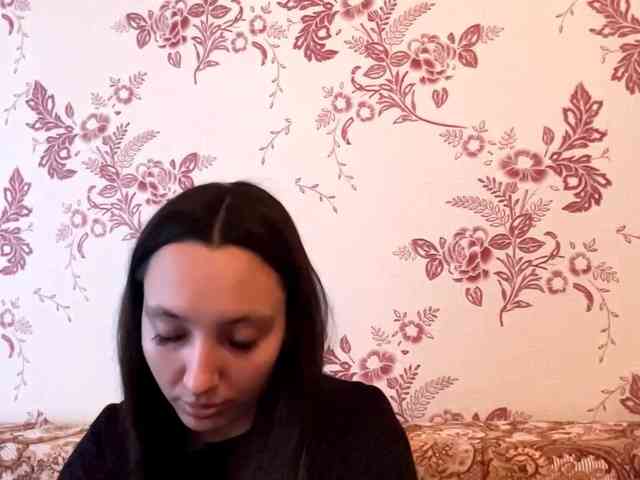 LeannBernmen webcam
