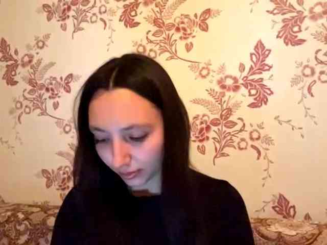 LeannBernmen webcam