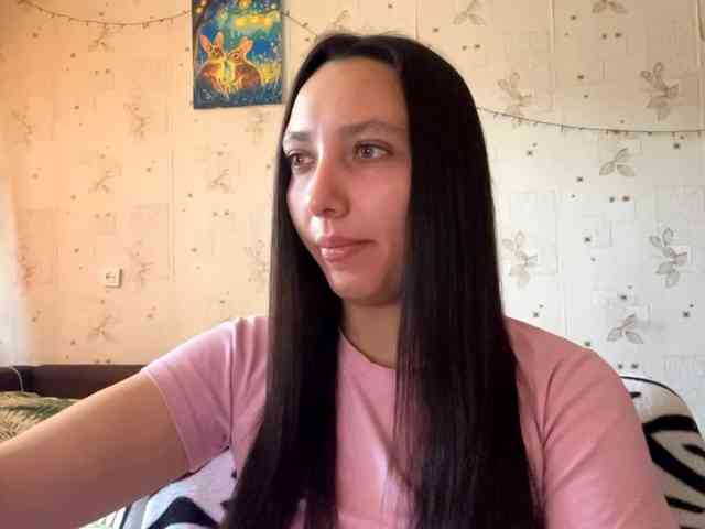 LeannBernmen webcam