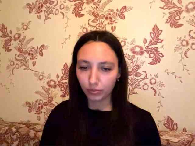 LeannBernmen webcam