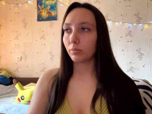 LeannBernmen webcam