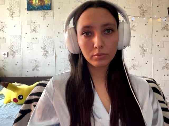 LeannBernmen webcam