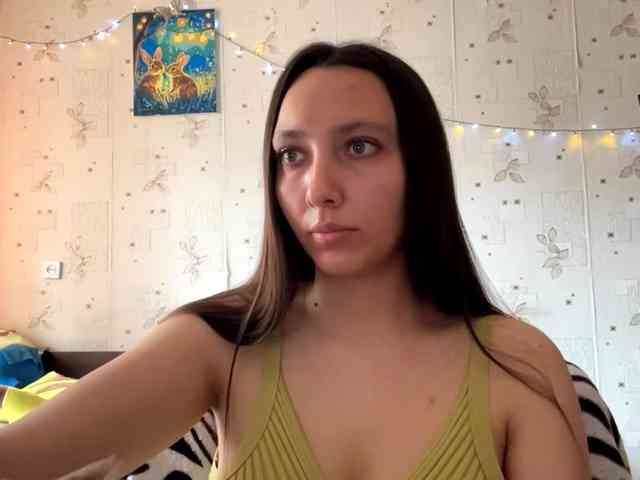LeannBernmen webcam
