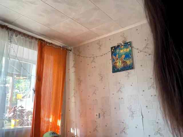 LeannBernmen webcam
