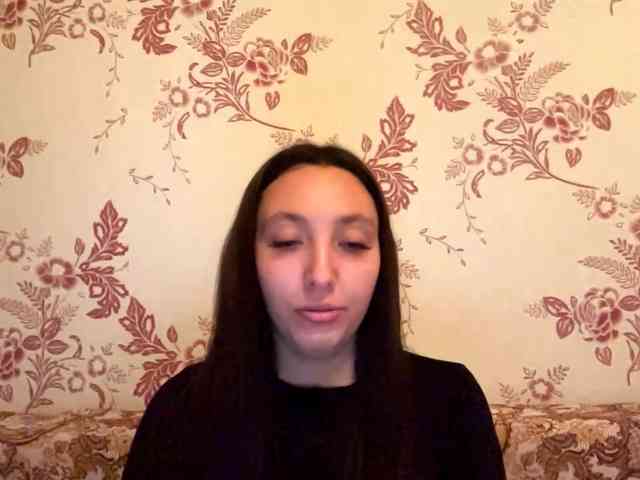 LeannBernmen webcam
