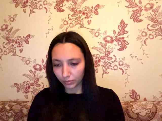 LeannBernmen webcam