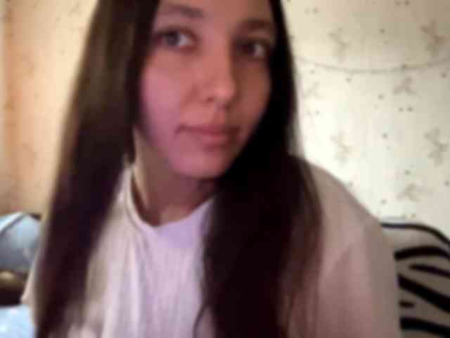 LeannBernmen webcam