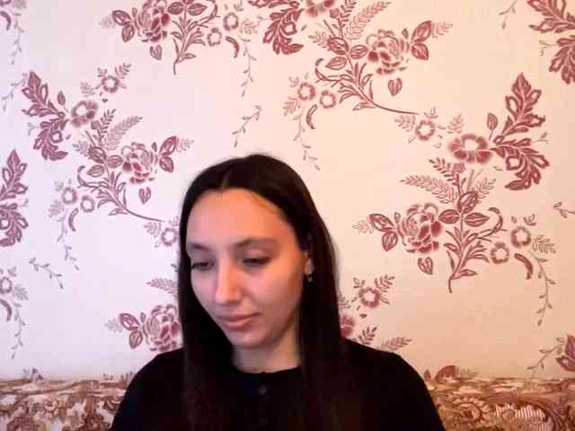 LeannBernmen webcam