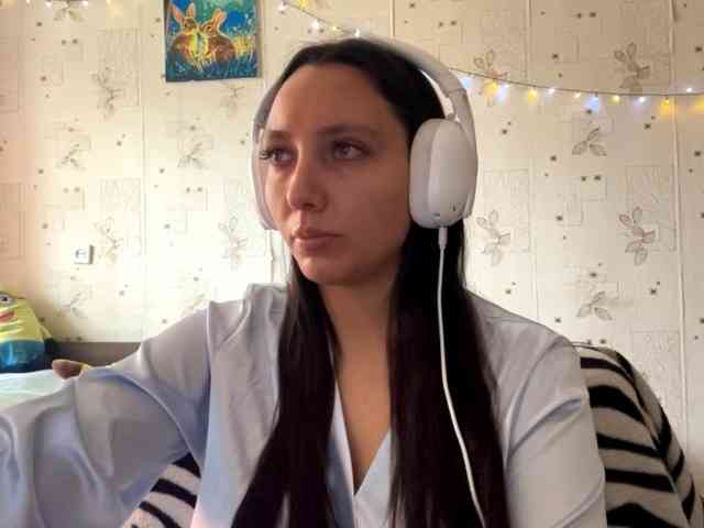 LeannBernmen webcam