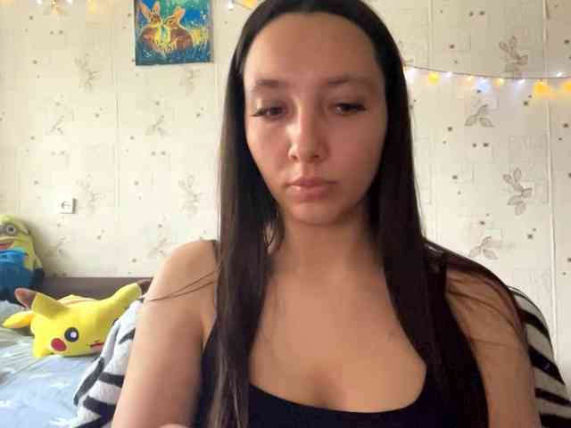 LeannBernmen webcam