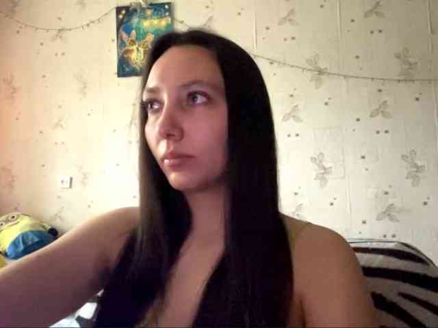 LeannBernmen webcam
