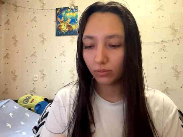 LeannBernmen webcam
