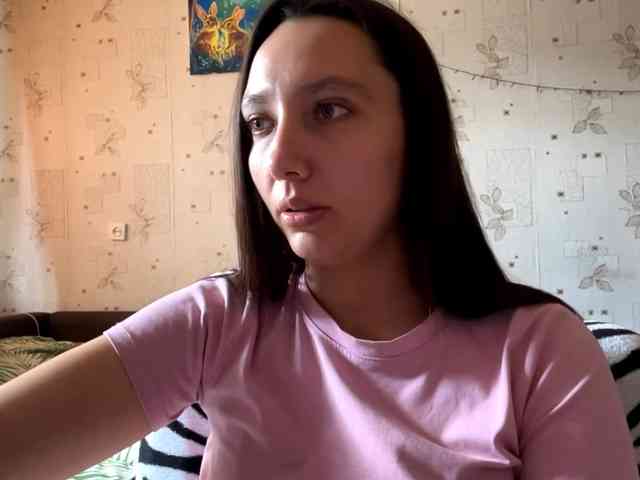 LeannBernmen webcam