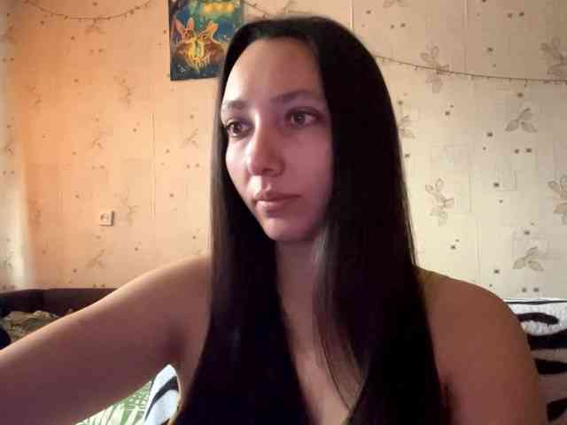 LeannBernmen webcam