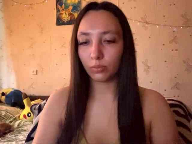LeannBernmen webcam