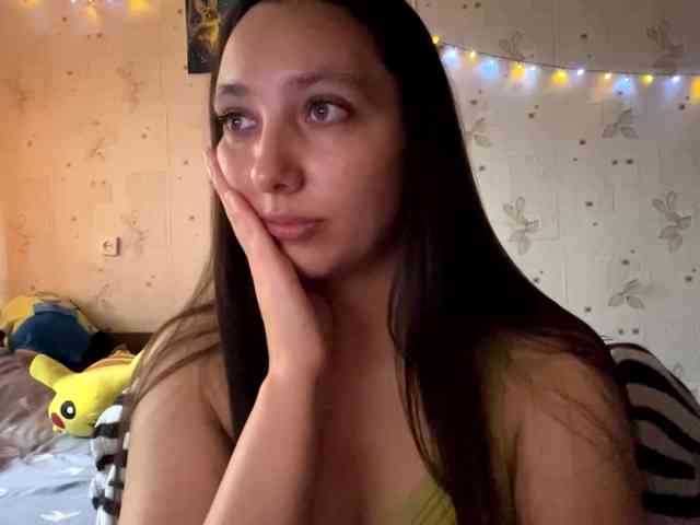 LeannBernmen webcam