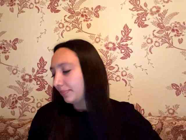 LeannBernmen webcam