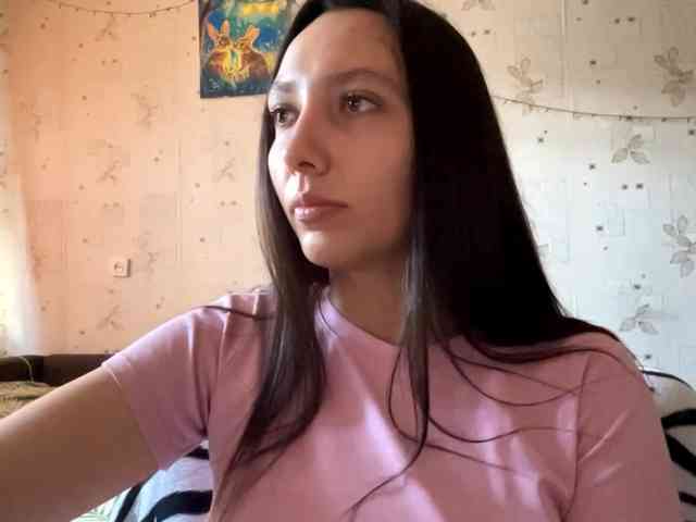 LeannBernmen webcam