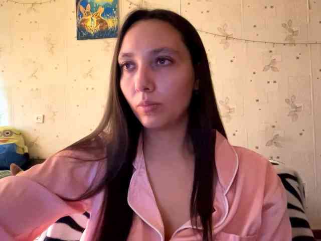 LeannBernmen webcam