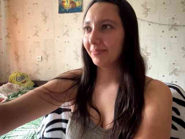 LeannBernmen webcam