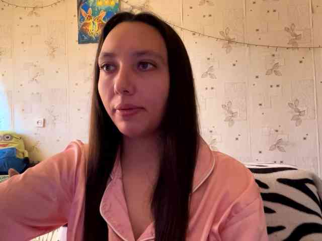 LeannBernmen webcam