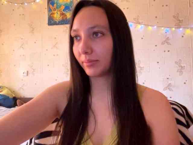 LeannBernmen webcam