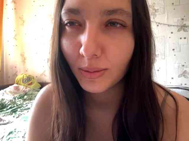 LeannBernmen webcam