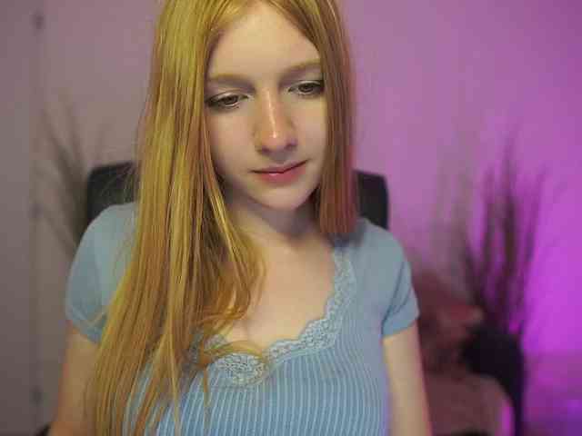 DirtyChloe18 webcam
