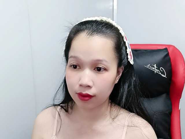 Sexyfull live cam on BongaCams