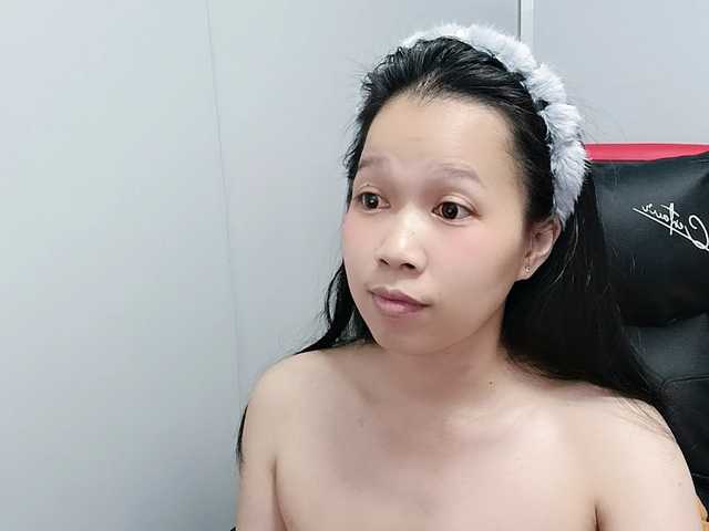 Sexyfull live cam on BongaCams