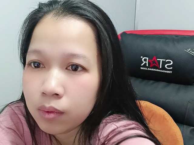 Sexyfull live cam on BongaCams