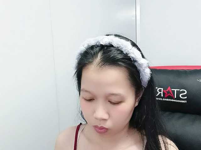 Sexyfull live cam on BongaCams