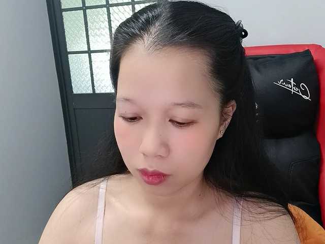 Sexyfull live cam on BongaCams