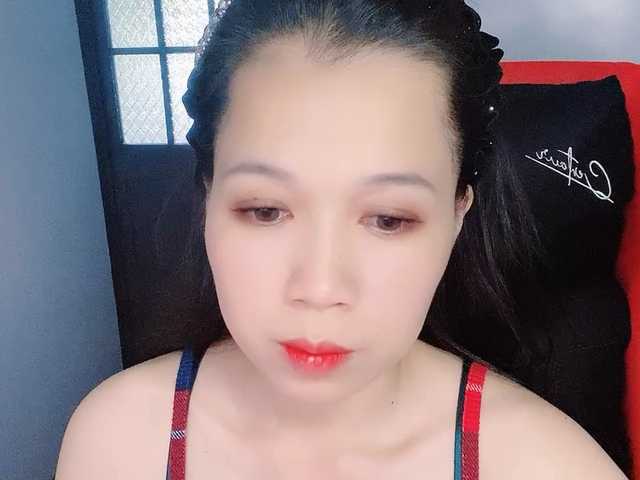 Sexyfull live cam on BongaCams
