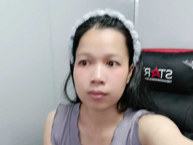 Sexyfull live cam on BongaCams