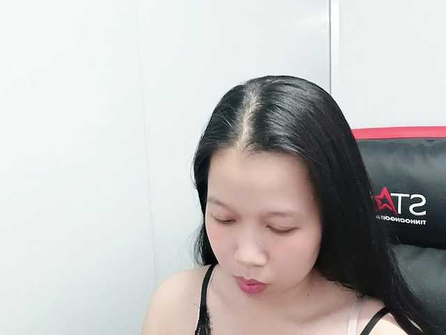 Sexyfull live cam on BongaCams
