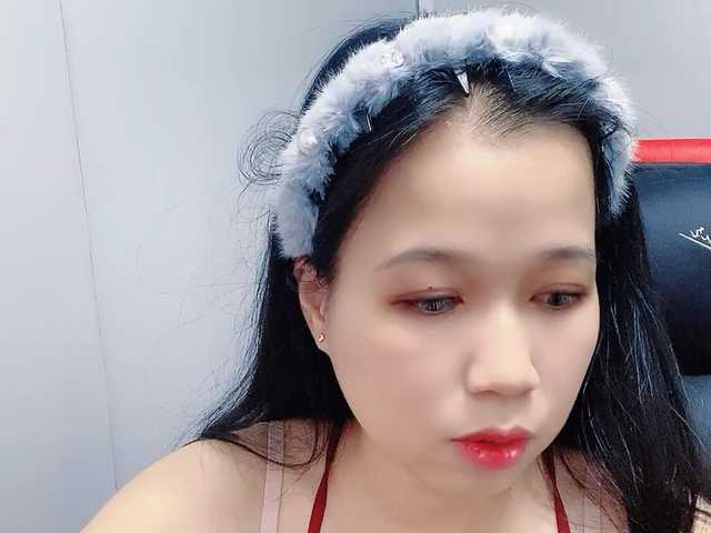 Sexyfull live cam on BongaCams