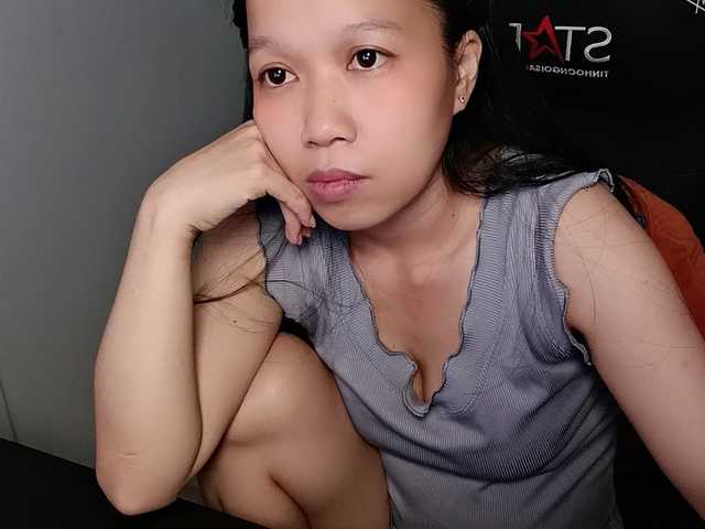 Sexyfull live cam on BongaCams