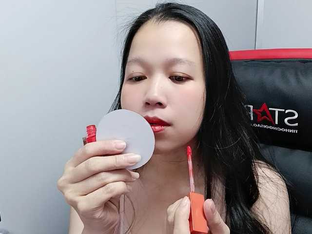 Sexyfull live cam on BongaCams