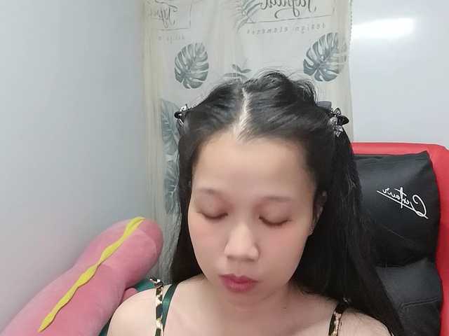 Sexyfull live cam on BongaCams