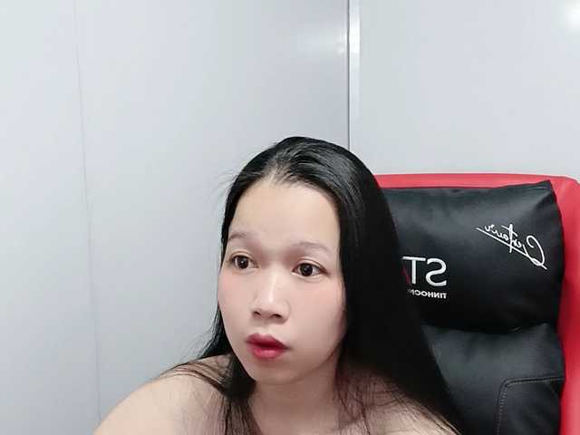 Sexyfull live cam on BongaCams