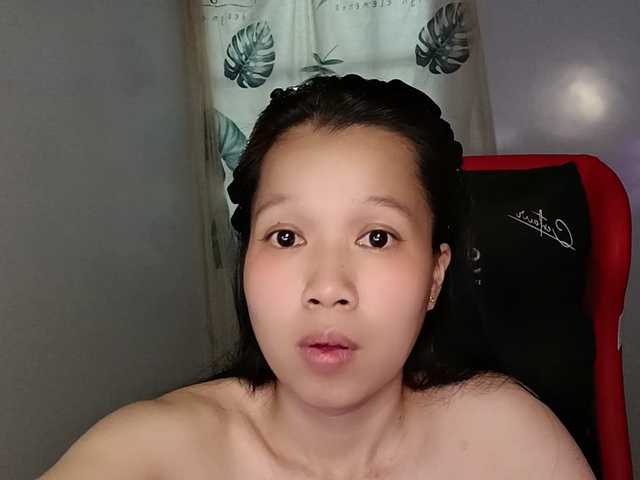 Sexyfull live cam on BongaCams