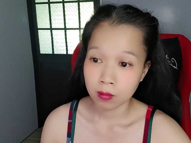 Sexyfull live cam on BongaCams