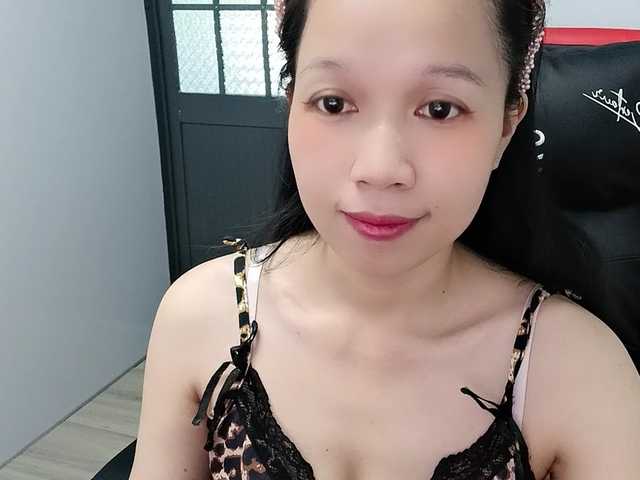 Sexyfull live cam on BongaCams
