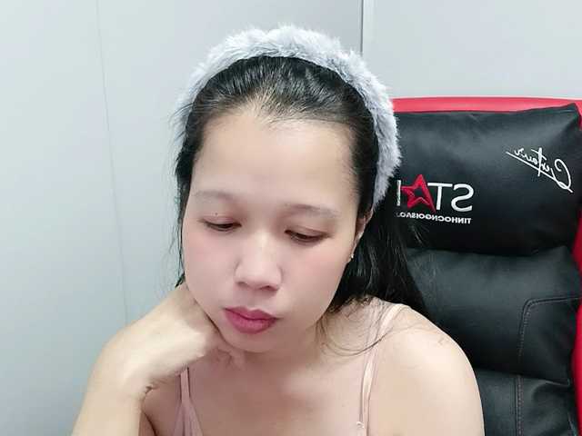 Sexyfull live cam on BongaCams
