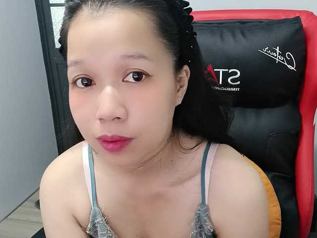 Sexyfull live cam on BongaCams